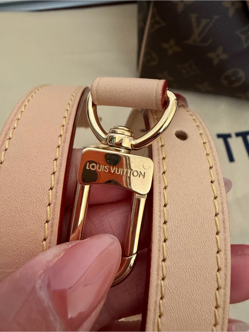 Louis Vuitton Speedy Bandouliere 25 Bag - Picture 16 of 16